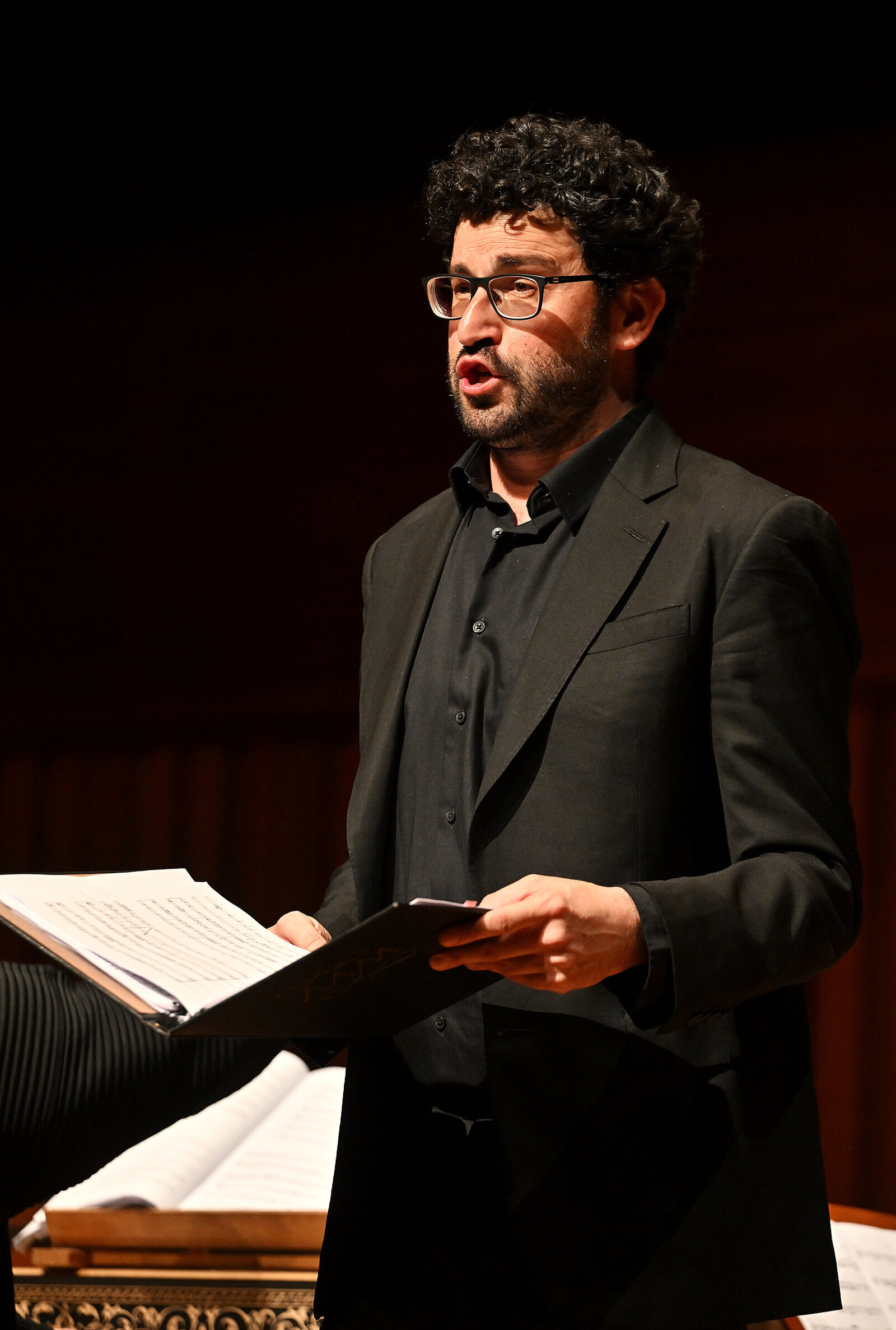 Ben Kazez singing with the Academy of Ancient Music